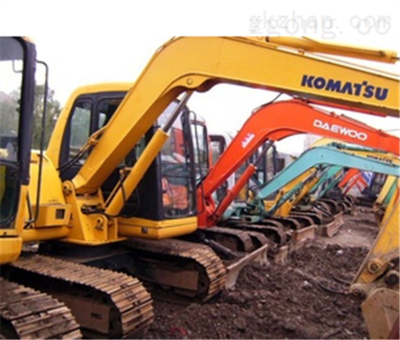 现代挖掘机柴滤 守护挖掘机心脏的卫士——以万利祥品牌为例